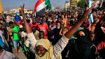 Los militares dieron un golpe de Estado en Sudán el lunes.