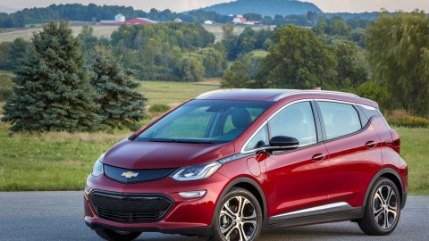 Foto frontal del Chevrolet Bolt EV 2019