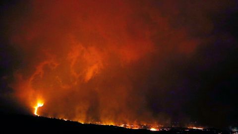 El derrumbe del flanco norte del  volcán de La Palma creó un nuevo flujo de lava.