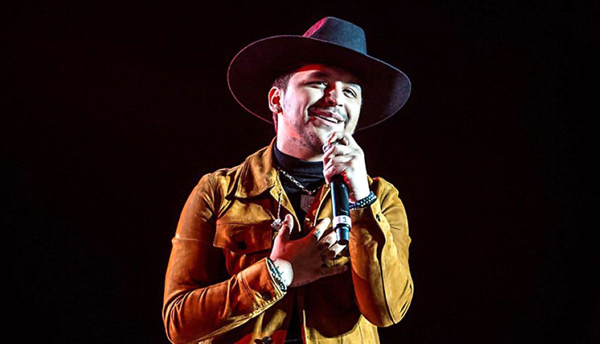 VIDEO: Ex-girlfriend of Christian Nodal confesses that he dedicated a song to him at his concert