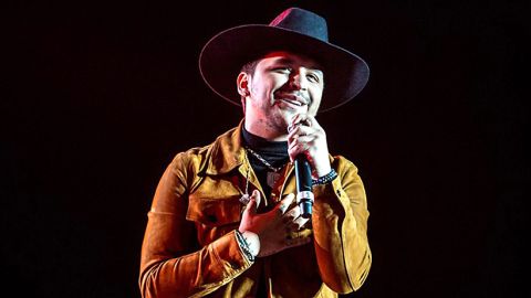 Christian Nodal | Mezcalent