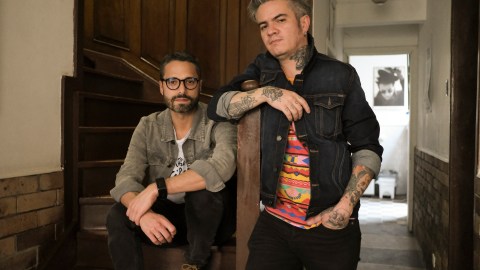 Daniel Álvarez y Juan Galeano son los fundadores de Diamante Eléctrico, que abrirá los shows de Café Tacuba en la gira en Estados Unidos. Foto: Cortesía