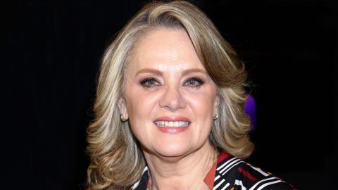 Erika Buenfil revela si se ha sometido a cirugías o no