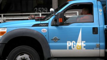 SAN FRANCISCO, CALIFORNIA - JANUARY 17: The Pacific Gas & Electric (PG&E) logo is displayed on a PG&E truck on January 17, 2019 in San Francisco, California. PG&E announced that they are preparing to file for bankruptcy at the end of January as they face an estimated $30 billion in legal claims for electrical equipment that might have been responsible for igniting destructive wildfires in California. (Photo by Justin Sullivan/Getty Images)