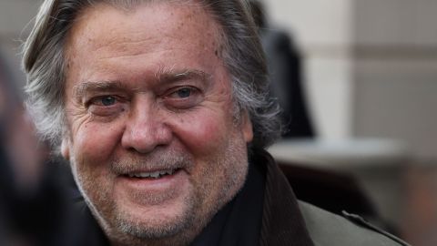 Bannon se negó a declarar siguiendo el aviso de abogados de Trump.