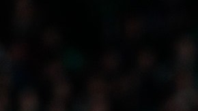 El español y el croata tienen la costumbre de ir juntos en el autobús.