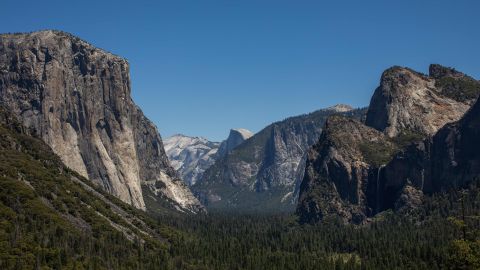 Las recientes lluvias que cayeron sobre el Parque Nacional Yosemite reavivaron una de sus más llamativas cataratas.