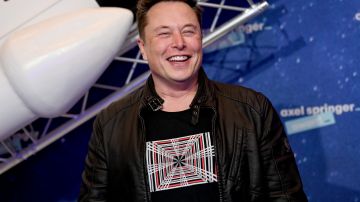 Cansando de que nadie se la compre, Elon Musk malvende su mansión de Hillsborough