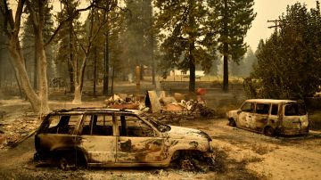 El incendio forestal Dixie quedó totalmente apagado en el norte de California