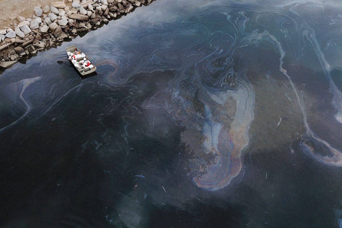 Authorities Investigate Another Possible Oil Spill Off The Huntington Beach Coast