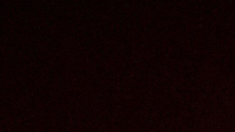 Durante este fin de semana se han registrado aproximadamente 200 sismos en la zona del Cumbre Vieja, lo que provocó la ruptura del cono principal.