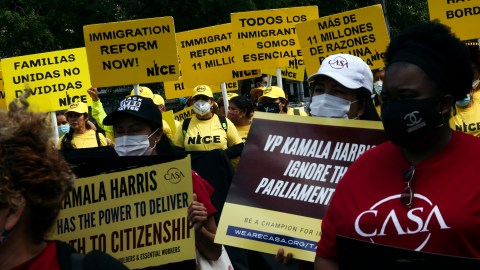 Activistas han presionado al Congreso para aprobar la protección a inmigrantes indocumentados.