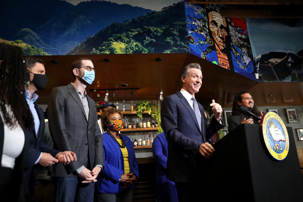 Governor Newsom signed an economic recovery law that will help bars and restaurants
