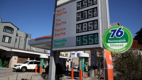 Por qué está subiendo tanto el precio de la gasolina en Estados Unidos-GettyImages-13462521531.jpg