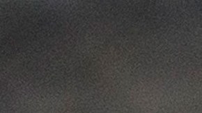 Alec Baldwin usando lentes de sol