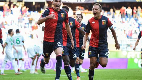 Johan Vázquez encadena 3 partidos jugando como titular en el Genoa.