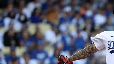Championship Series - Atlanta Braves v Los Angeles Dodgers - Game Four