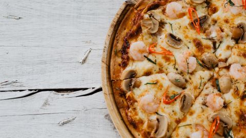 Pizza de champiñones