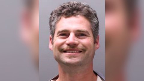Shaun Runyon, de 39 años ya tenía antecedentes policiales.