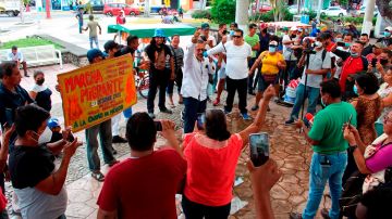 Migrantes en Tapachula Chiapas marcharán en caravana este sábado rumbo a la Ciudad de México.