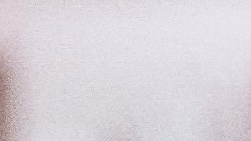 Foto de varias carpetas dentro de un archivador