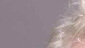 Louis Branson, de 65 años, permanece en una cárcel de Florida.