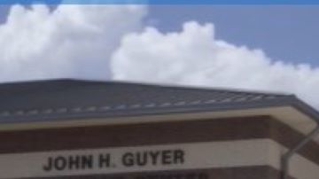 La preparatoria Guyer High School.