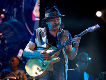 Así es la mansión de la que se deshizo Carlos Santana en la Península del Tiburón