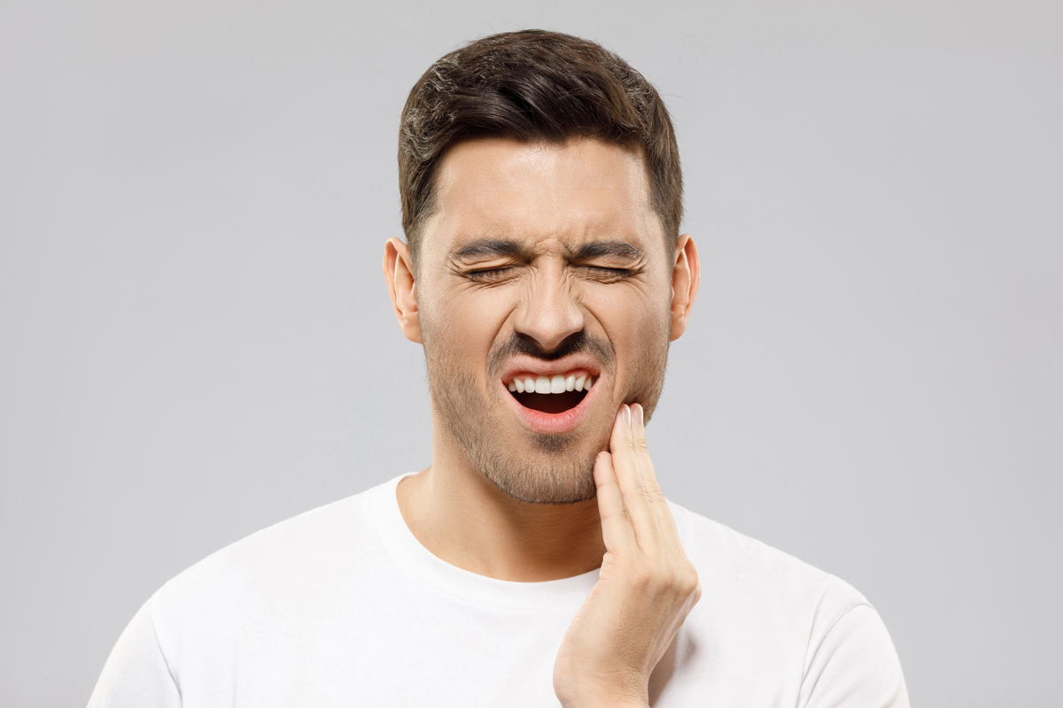 La sensibilidad dental puede ser tan molesta que incluso afecta nuestras actividades diarias