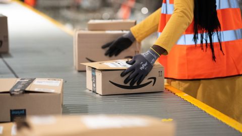 trabajador en Amazon