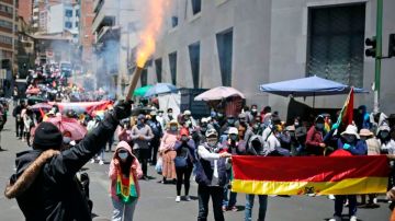 Bolivia tuvo el martes un segundo día de confrontaciones en las calles