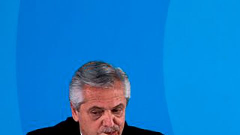 La derrota en las elecciones primarias de septiembre causó fracturas en el gobierno y muchos están expectantes sobre lo que podría ocurrir este domingo.