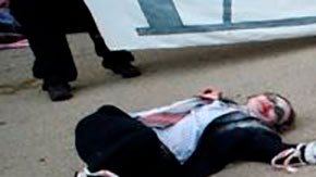 Manifestación cerca de la conferencia de la COP26 en apoyo de las víctimas de las exploraciones petrolíferas