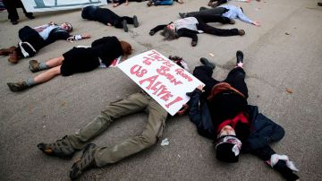Manifestación cerca de la conferencia de la COP26 en apoyo de las víctimas de las exploraciones petrolíferas
