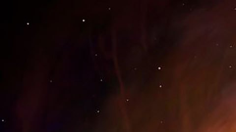 Las ondas gravitacionales surgen tras el choque violento entre dos objetos masivos, como los agujeros negros.