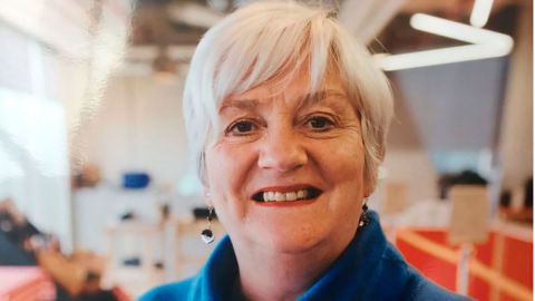 Catherine Murray Brown, ahora de 67 años, era una alumna de sexto año en la escuela en ese momento