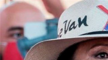 Xiomara Castro y Nasry Asfura son los principales candidatos a la presidencia.