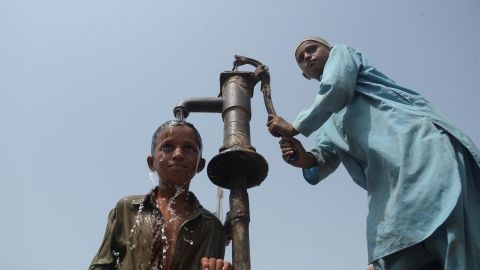 El cambio climático afecta a millones de personas, entre ellos deportistas de élite. (Foto: EFE)