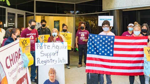 Luz Armas acompañada de activistas abogó por una reforma migratoria. (CHIRLA)