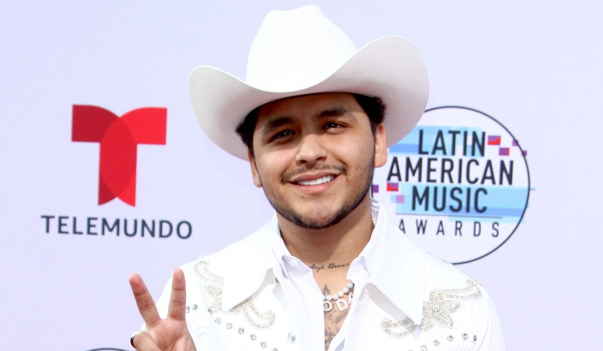 They threaten Christian Nodal with narcomantas from ‘La Familia Michoacana’ to cancel the concert