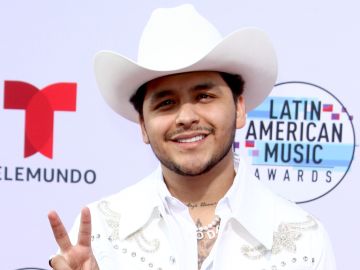 Christian Nodal | Mezcalent.