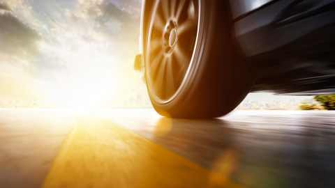 CR-Magazine-Inlinehero-how-often-rotate-tires-october-2019-0819