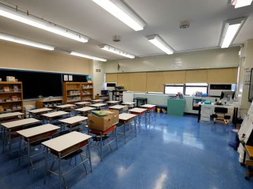 Falta de maestros, provoca cierre de escuelas en todo EE.UU., 30 mil renunciaron en septiembre
