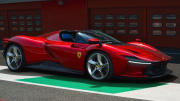 Ferrari-Daytona-SP3-221121-06