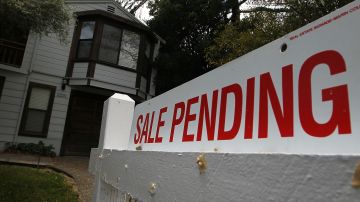 SAN RAFAEL, CA - MAY 24: A "sale pending" sign is displayed in front of a home for sale May 24, 2010 in San Rafael, California. Government incentives and low mortgage rates helped April home sales surge 7.6 percent in April, the biggest gain in five months. (Photo by Justin Sullivan/Getty Images)
