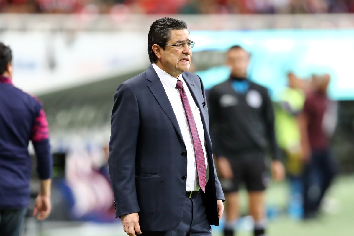 Mexicanos invaden Concacaf Luis Fernando Tena