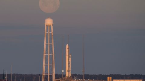 La NASA avanza en sus proyectos con la Luna como objetivo.