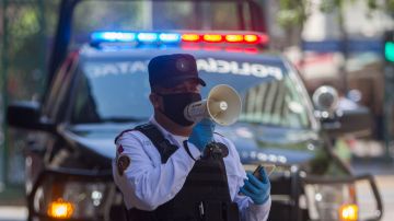 VIDEO: Policía en México agrede y amenaza a conductor; le advierte que lo arrestará “por pinche niña”