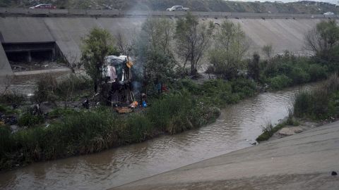 La contaminación del río ha afectado a las costas de San Diego durante años.