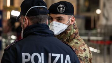 Policía italiana incauta cocaína con el escudo del Real Madrid y detiene a más de 100 integrantes de la mafia